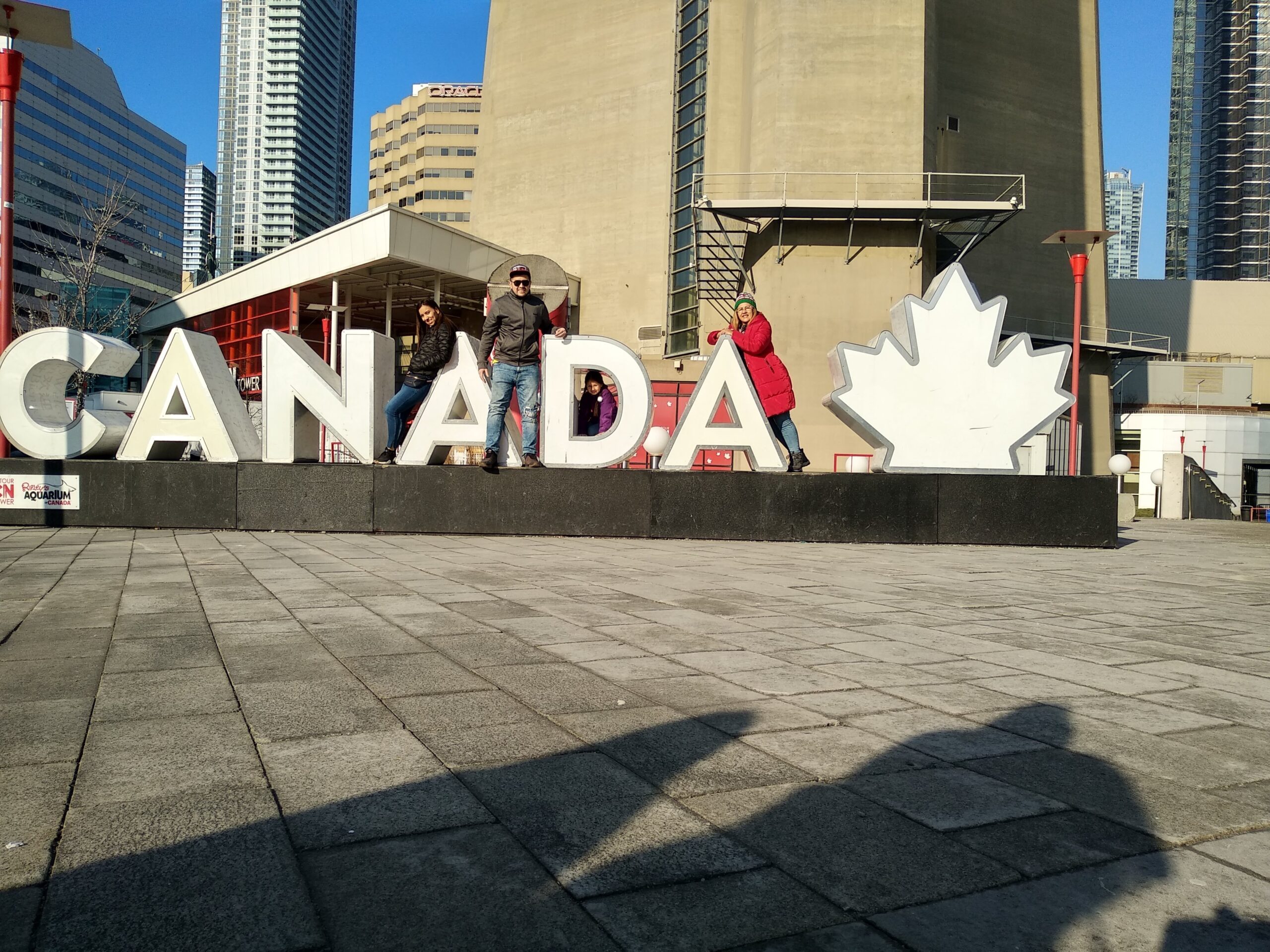 Explorando cómo es la vida en Canadá para un inmigrante: Un Viaje de Oportunidades 🌍